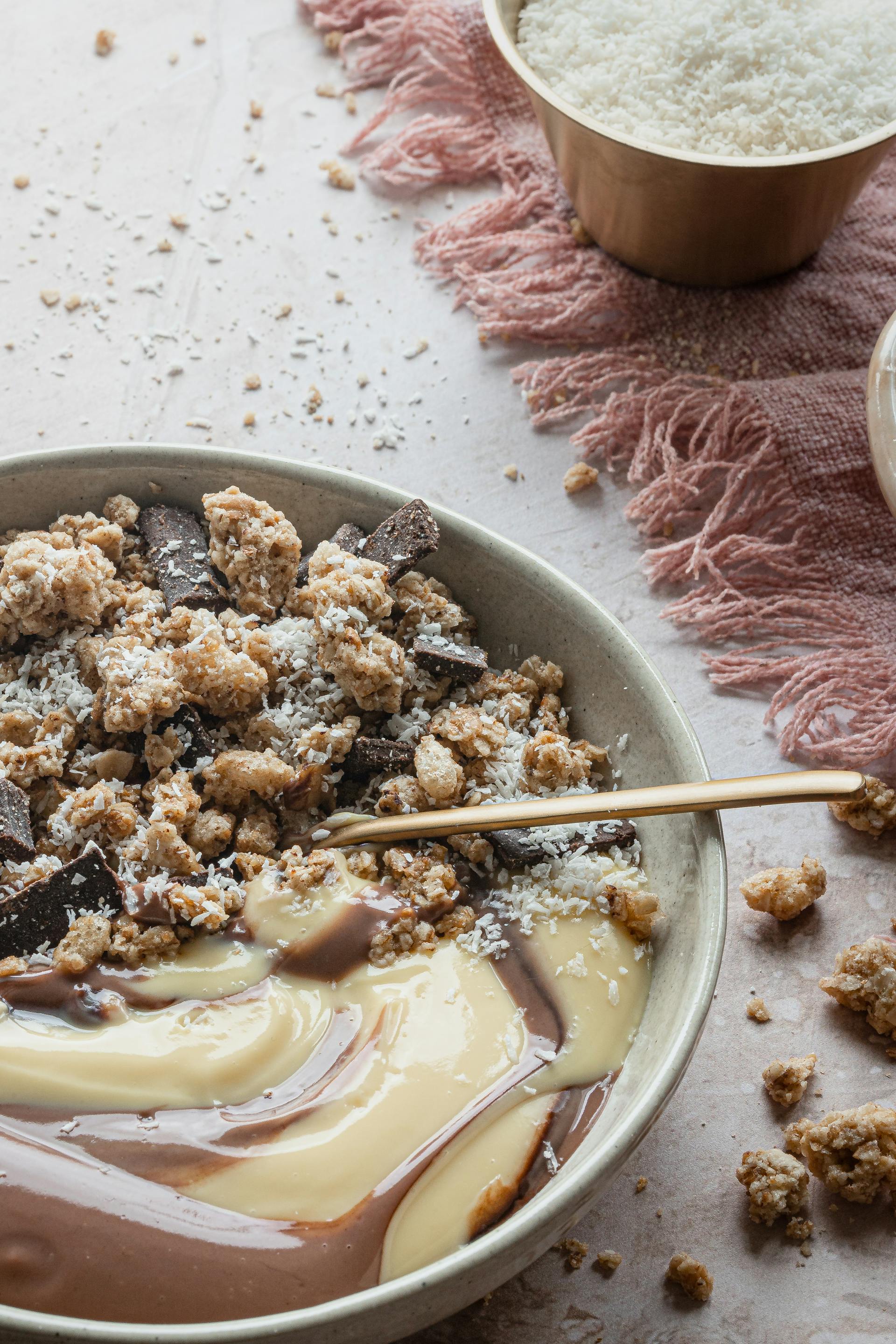 Cacao Avocado Smoothie Bowl